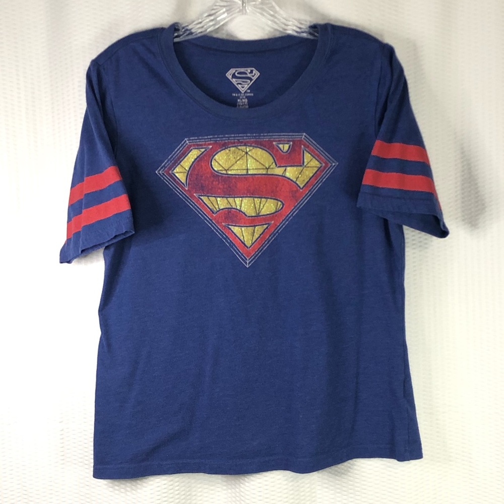 Superman Jersey Style T-shirt Juniors size XL